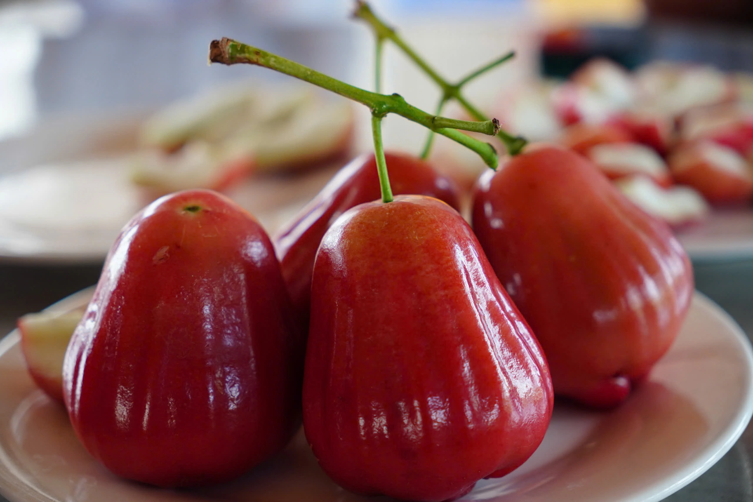 Mận hồng Sân Tiên