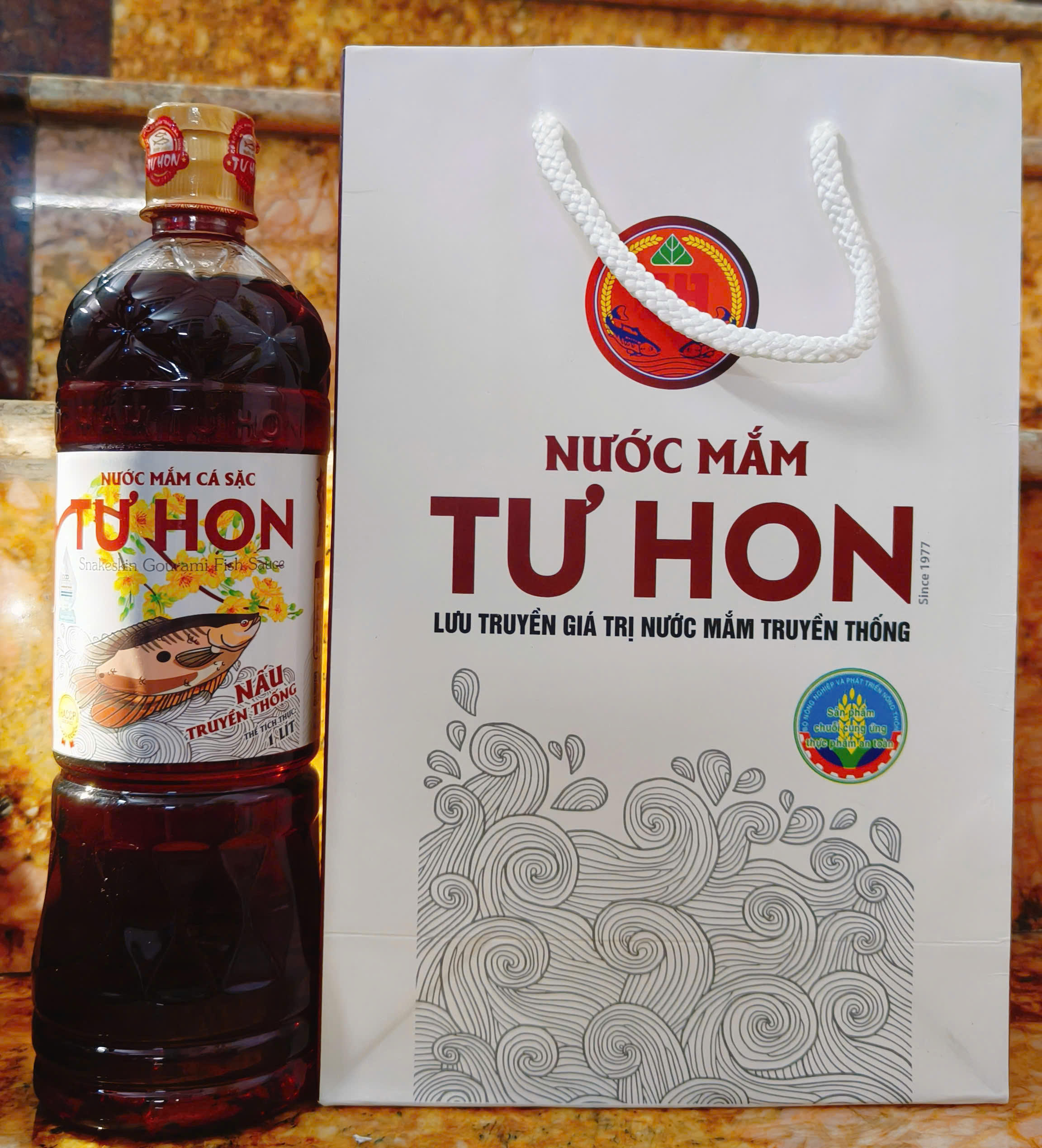 Nước mắm cá sặc 1 lít